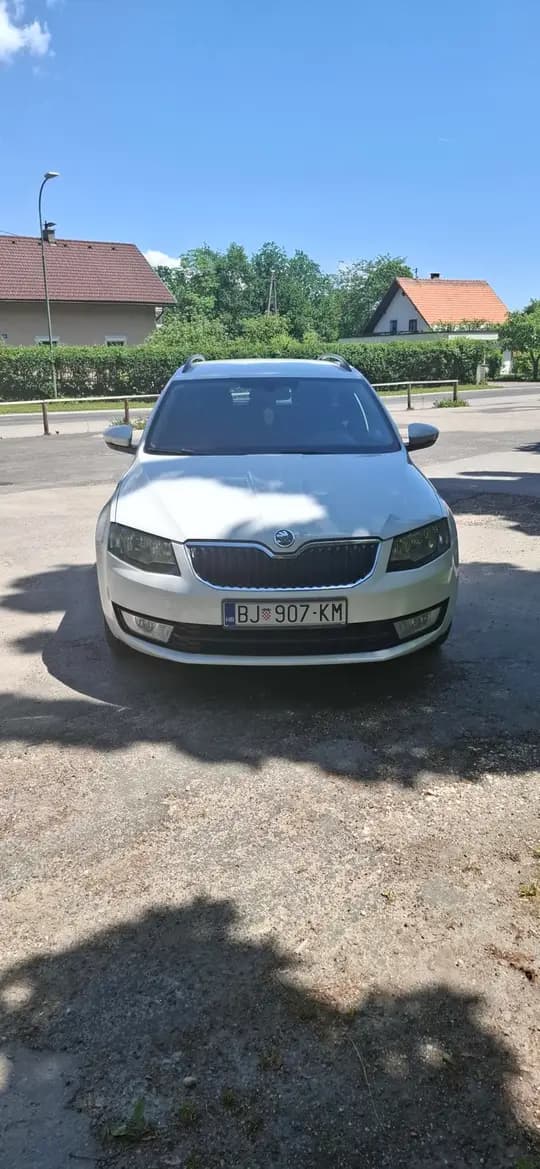Škoda Octavia 4x4 1.6tdi "015g reg/05.27 5300e moguća zamjena 