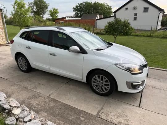 Renault Megane Grandtour 1.5 dci 110 GT Line. Hr Auto. Reg 5/2027