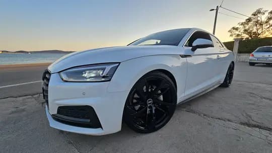 Audi A5 Coupe 2,0 TDI automatik