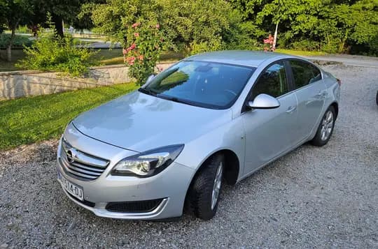 OPEL INSIGNIA 2.0 CDTI
