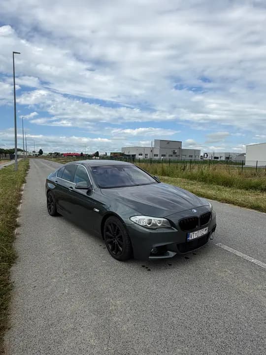 BMW F10