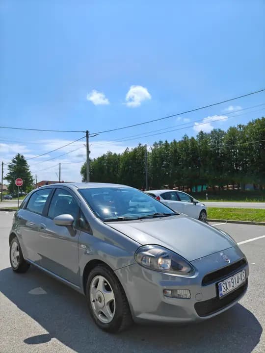Fiat punto Evo * 1,3 jtd * 2012 godina * 180 000 km