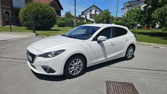 Mazda 3 2.2 d Skyactive # Rega god dana # KARTICE #ZAMJENA 