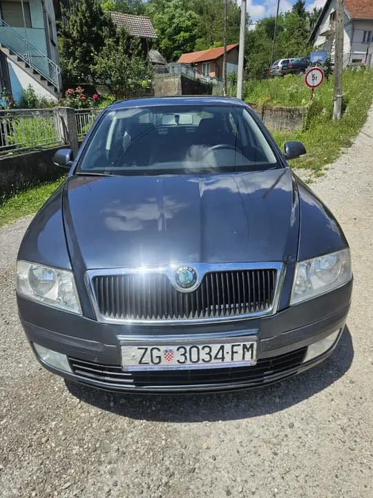 Škoda Octavia 1.9tdi..2006/7g..reg 1 god..bez ulaganja-Odlična 2000eur-fiksno