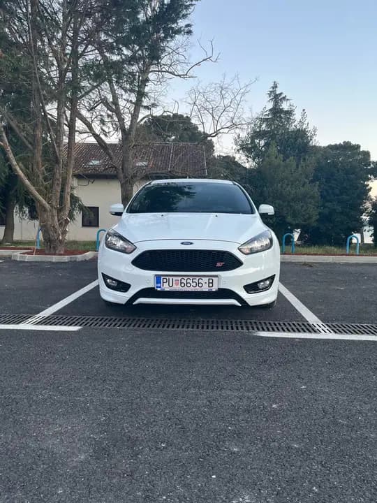 Ford Focus 1.0 ecoboost 2017