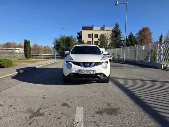 Nissan Juke 1,6 16V CVT - ODLIČNO STANJE - HITNO