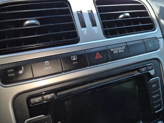 VW POLO LIFE 1.6 TDI