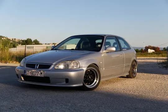 Honda Civic 1.6 vti