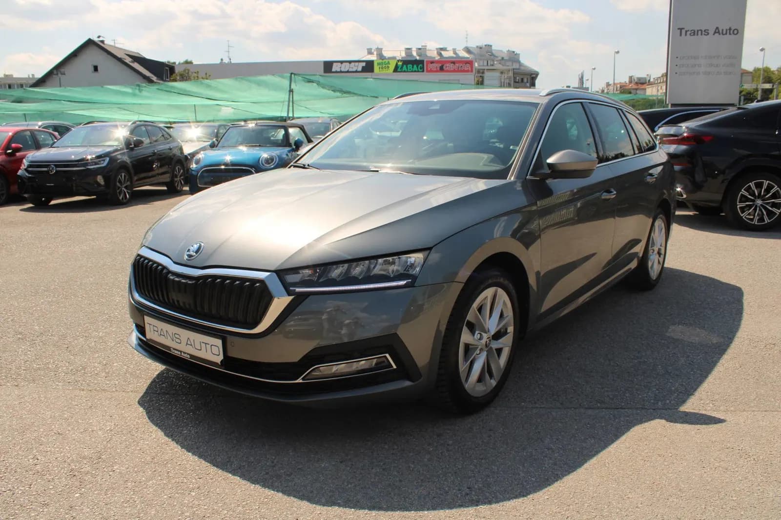 Škoda Octavia Combi 2.0 TDi DSG Style *LED, NAVIGACIJA, KAMERA*