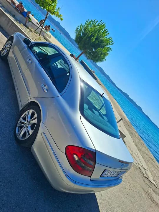 E KLASA MERCEDES - ODLICAN SIGURAN I POUZDAN