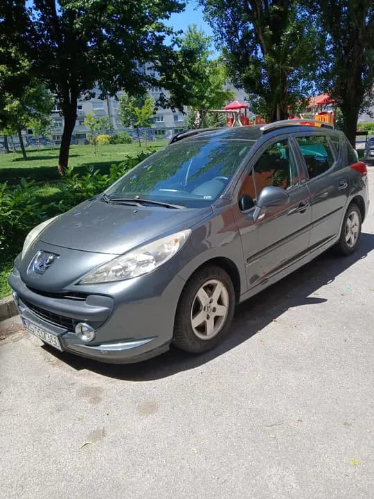 Peugeot 207 1.4