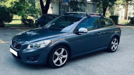 VOLVO C30 1.6 D2 Rdesign 122000 km !!