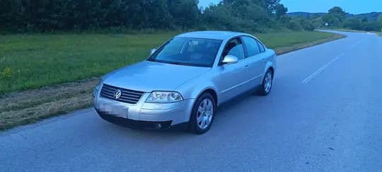 Passat 1.9 tdi 96 kw Hig Line