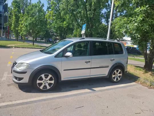 VW Cross Touran 1.9 TDI