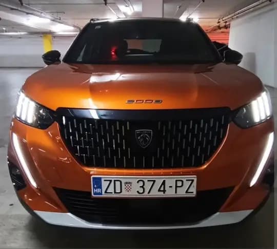 Peugeot 2008 1.2 130 GT+
