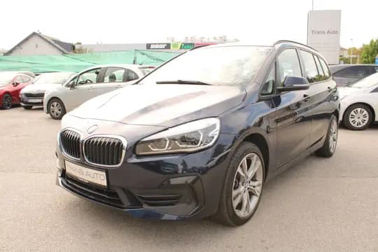 BMW serija 2 220d xDrive AUTOMATIK *7 SJEDALA, LED, NAVIGACIJA, KAMERA*