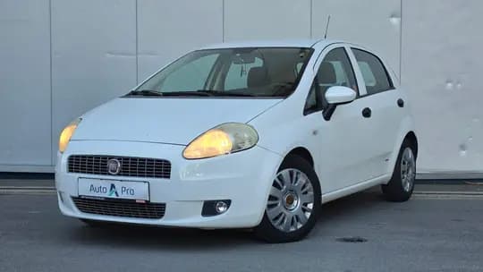 Grande punto 1,4 8v Veliki servis, godinu dana registriran, samo 91tkm