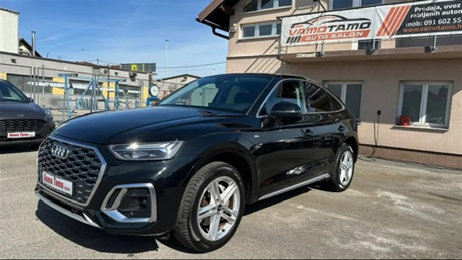 Audi Q5 Sportback 40 TDI Quattro, " S-Line " , Virtual, Kamera, Alu 19, F1, U PDV-u.