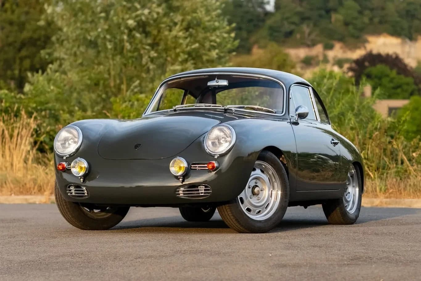Porsche 356C Coupe iz 1964. s 2.1-litrenim motorom na prodaju u Belgiji