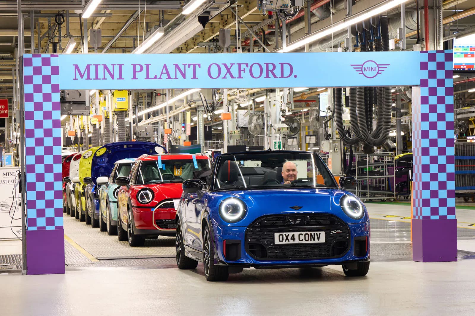 Mini pod lupom: Snažna prodaja, visoki troškovi – Hoće li BMW preispitati budućnost brenda?