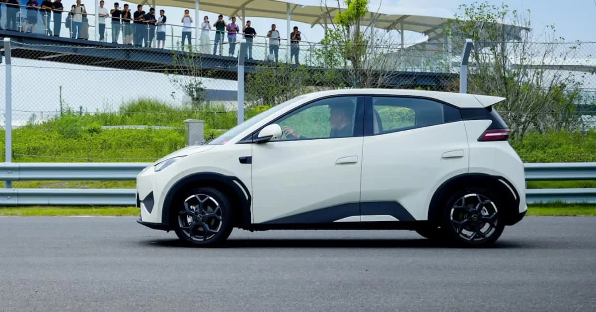 Novi BYD Seagull stiže s redizajniranim interijerom i velikim ekranom