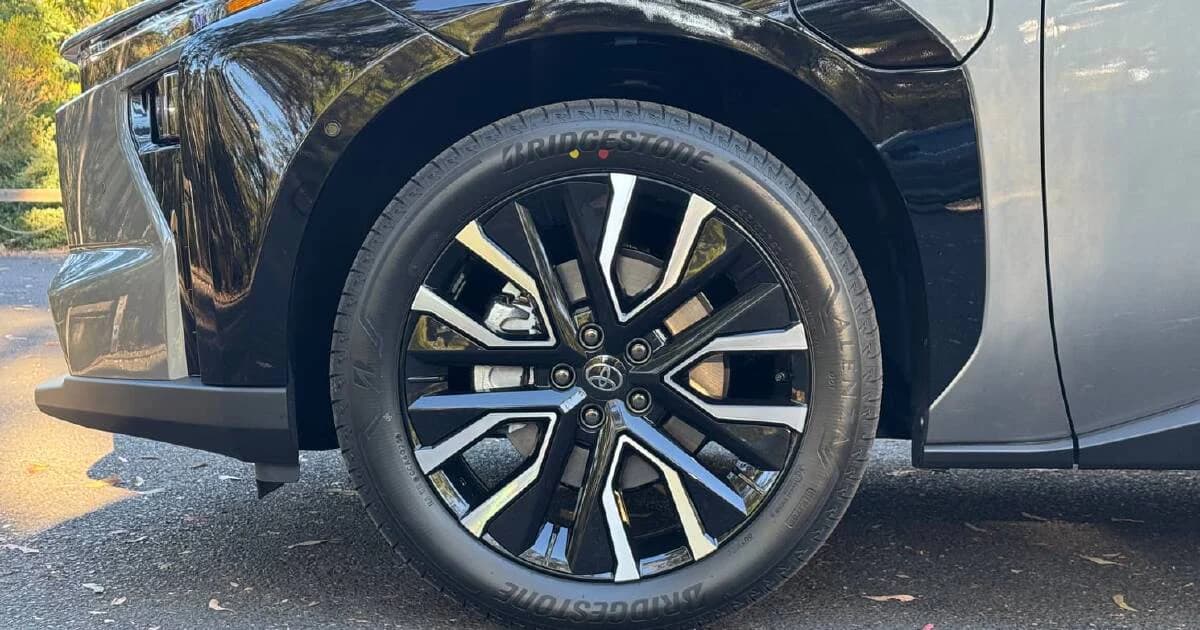 Toyota demantira kritike dominantnim uspjehom na tržištima električnih vozila