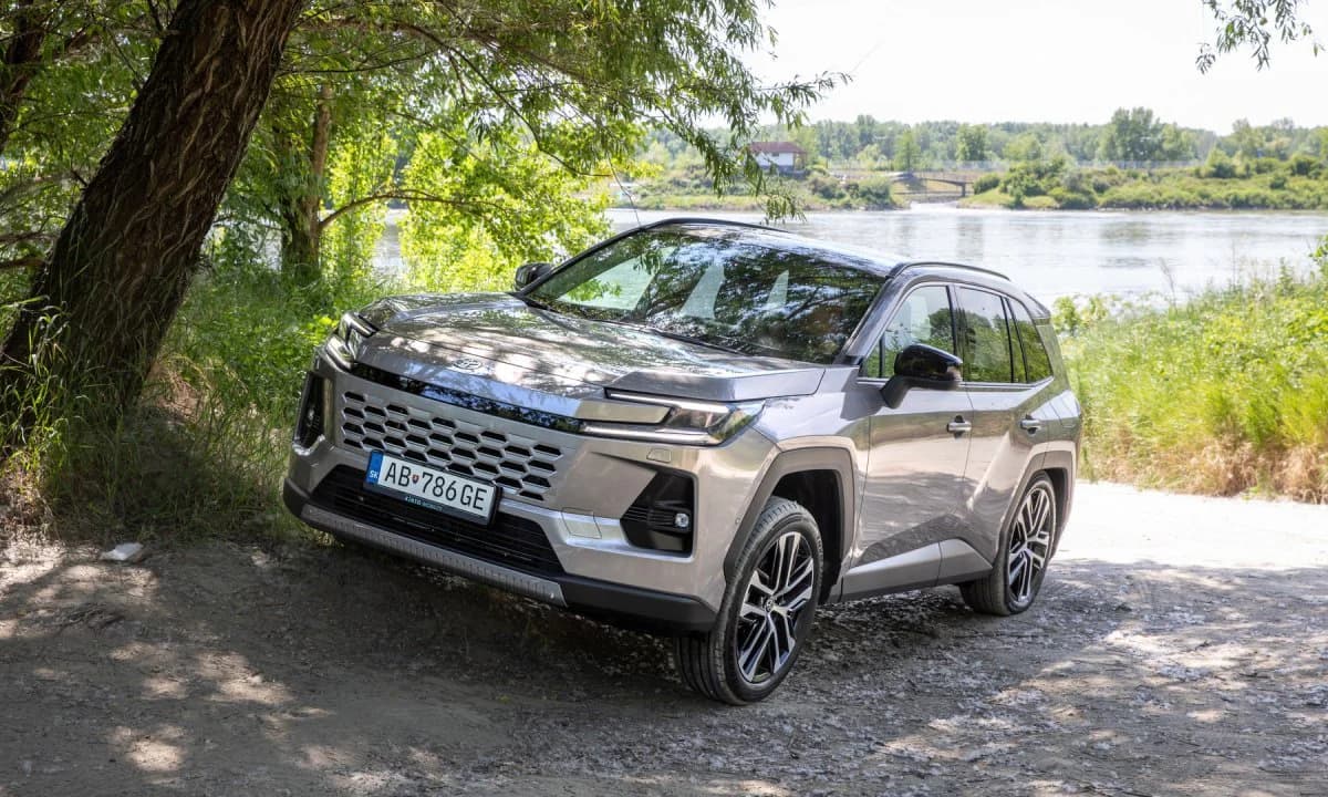 Toyota RAV4 nove generacije pod lupom: Hoće li hibridna tehnologija zadržati reputaciju pouzdanosti?