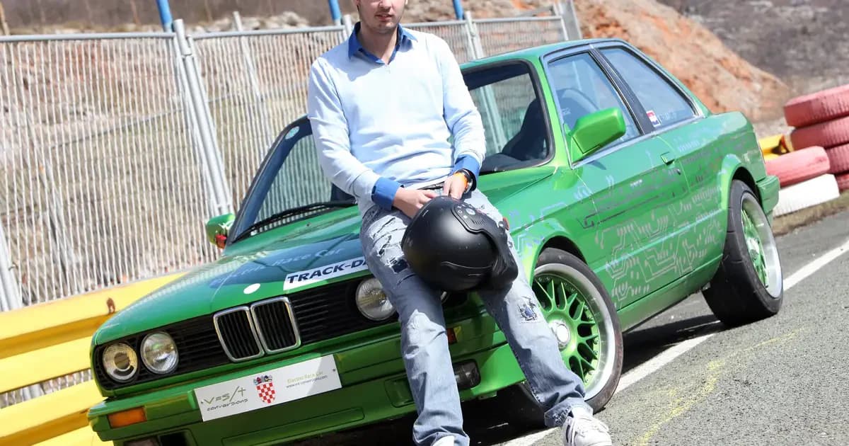 FOTO: Počeci Mate Rimca – od inovativne rukavice do hiperautomobila