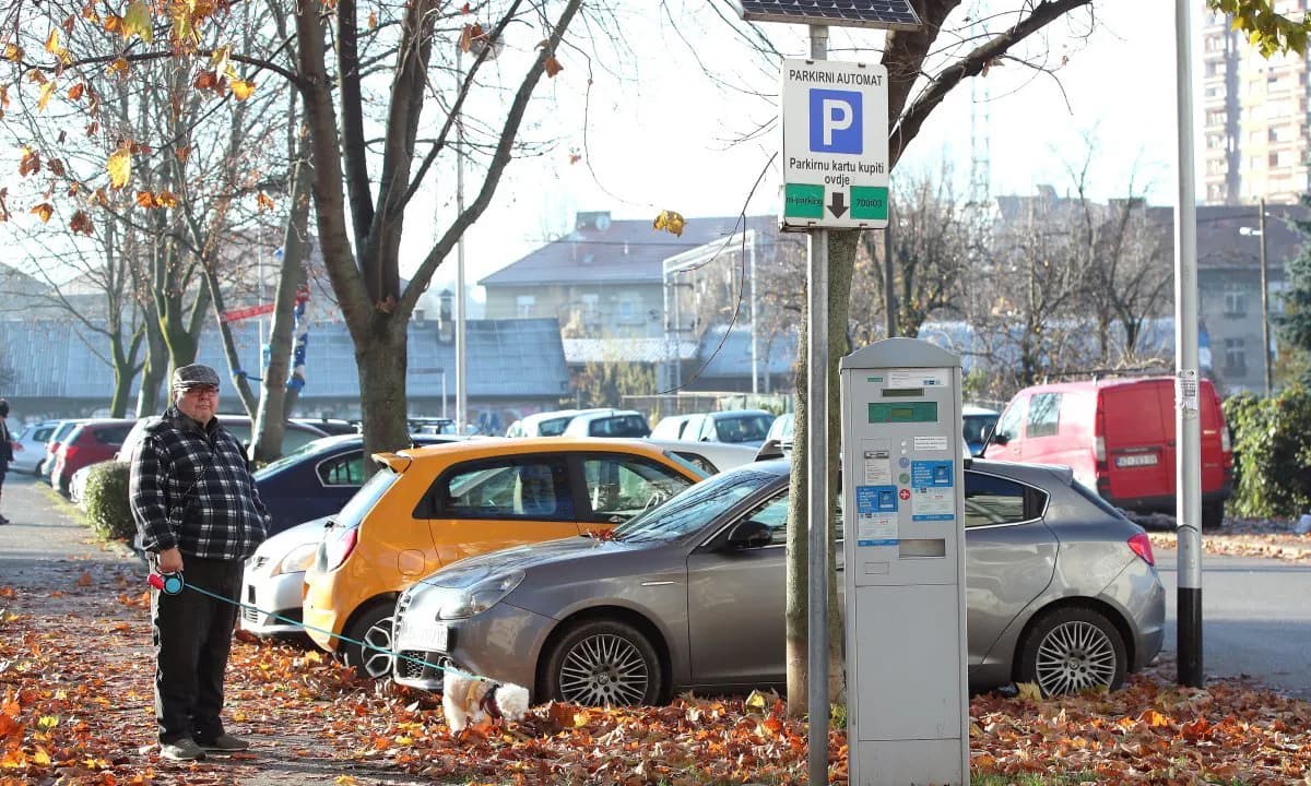 Parkirani automobil može donijeti kaznu: Znate li za ovo pravilo u Hrvatskoj?