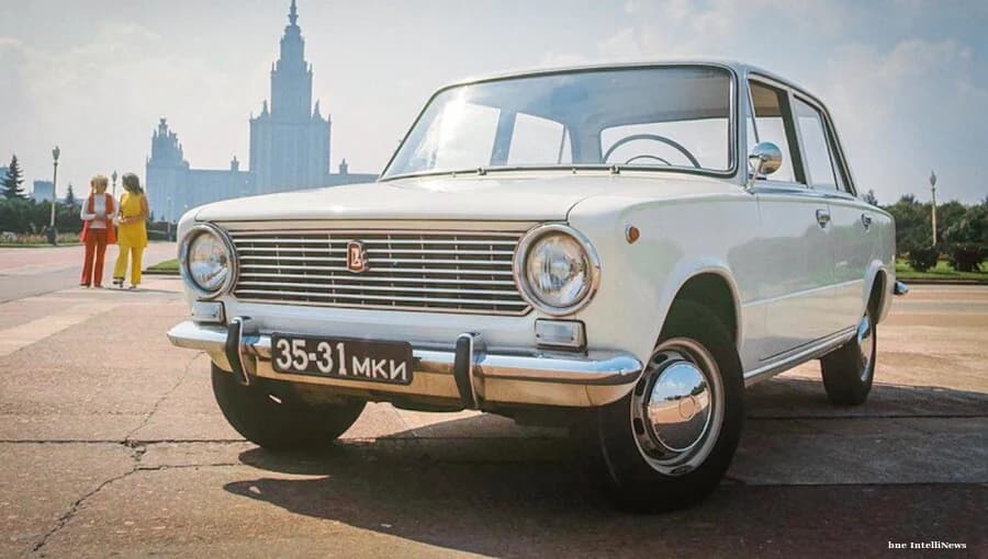 Stariji automobili u Europi naspram porasta električnih vozila u Ukrajini: Analiza Datacruncheva indeksa