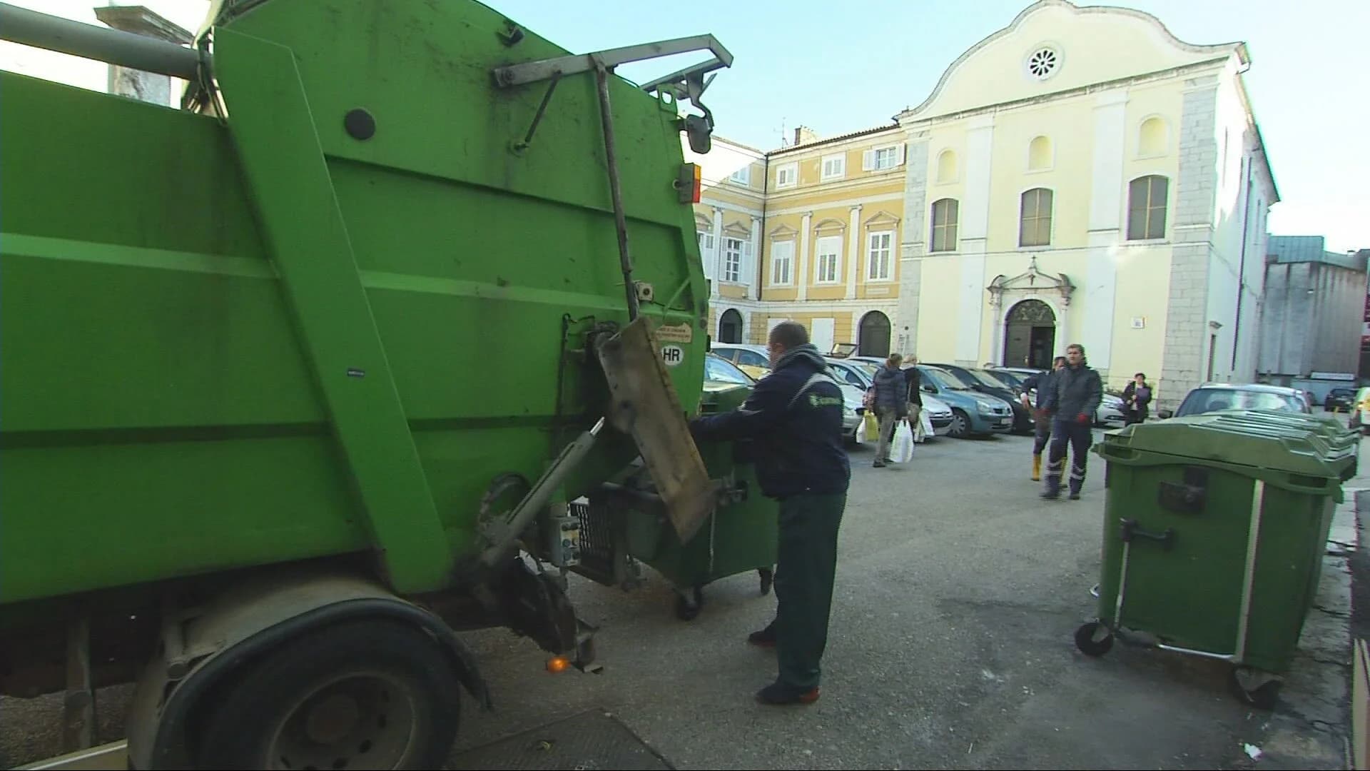 Odvoz glomaznog otpada otežan zbog problema s vozilima KD Čistoće