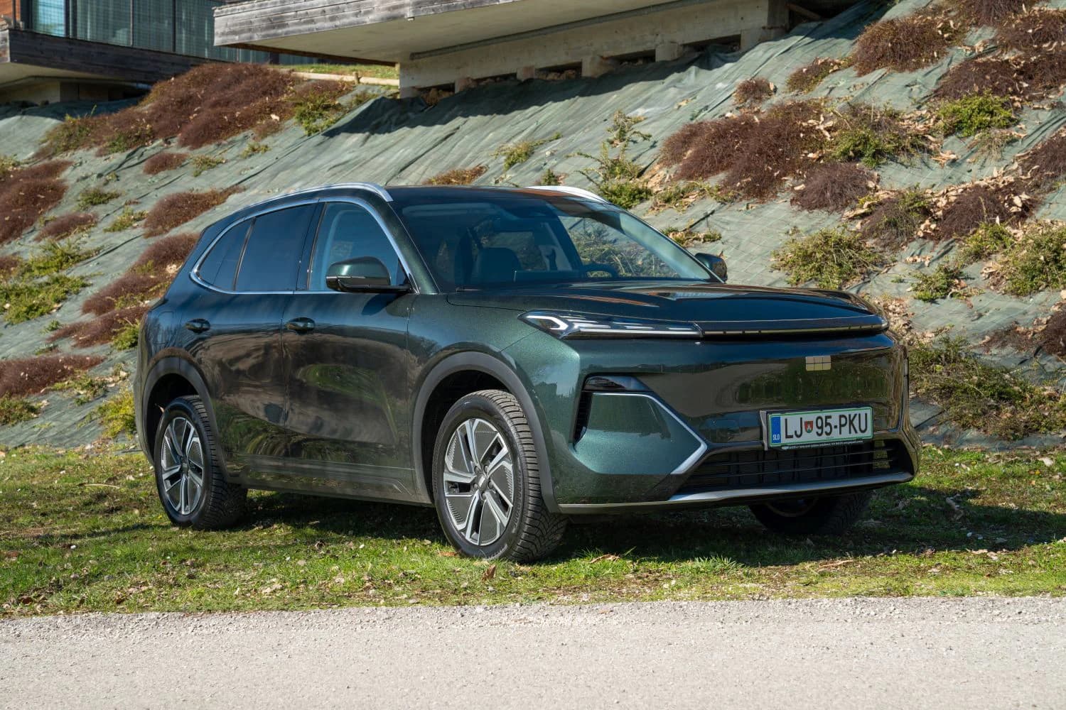 Rujan donio pad prodaje automobila, ali jedna promjena posebno upada u oči