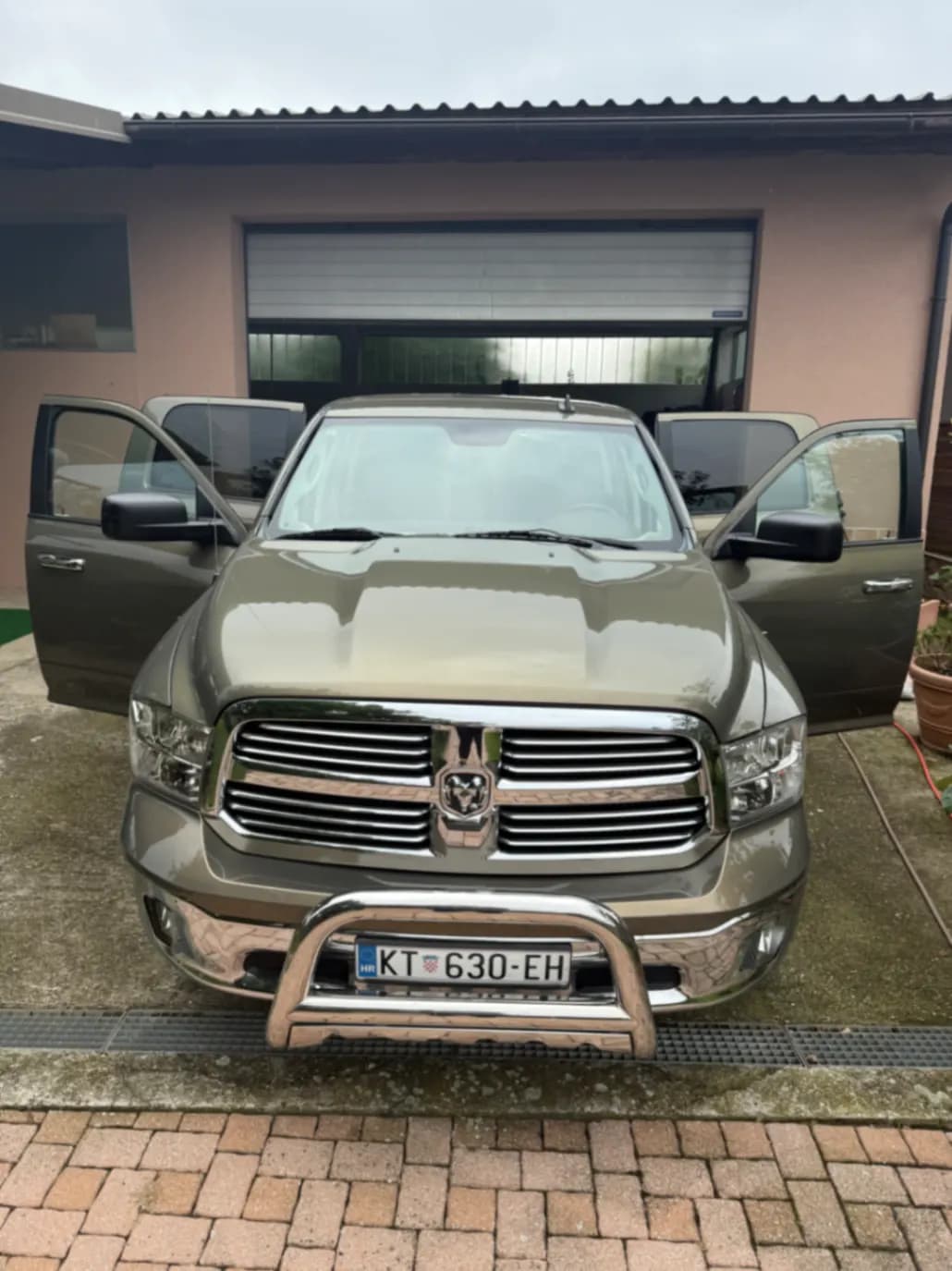Dodge Ram, 1500 Hemi 5.7, Big Horn
